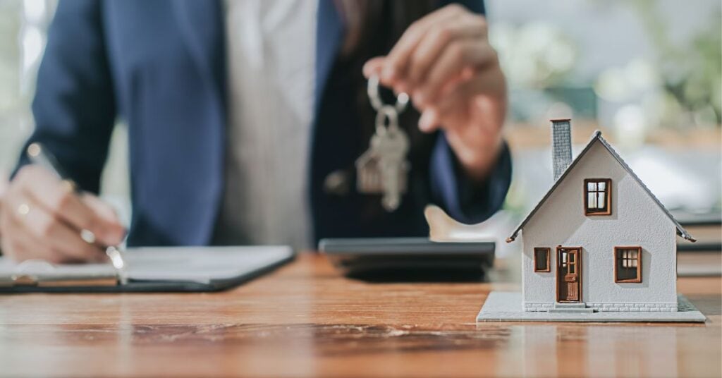 Streamline Refinance Process: FHA vs VA Comparison